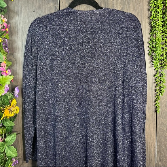 .🌼3/$30🌼C Navy Blue Sparkle Undertone Open Front Lightweight Cardigan Size M - Picture 13 of 16
